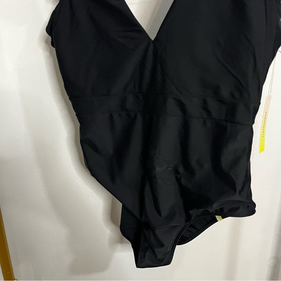 Summersalt Women's The Ruffle Backflip Swimsuit in Black Size 14 - Picture 11 of 12